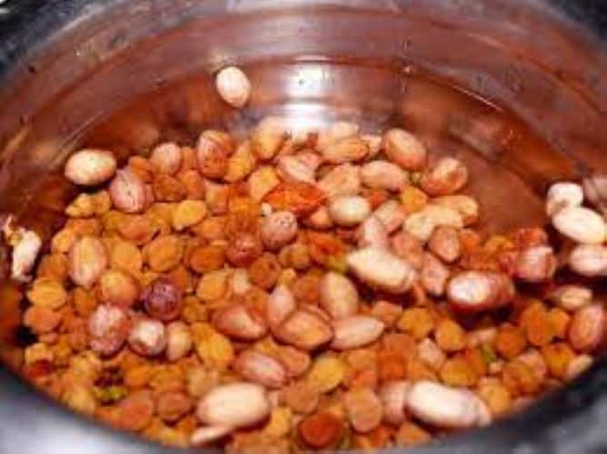 The Health Benefits of Soaked Dry Fruits